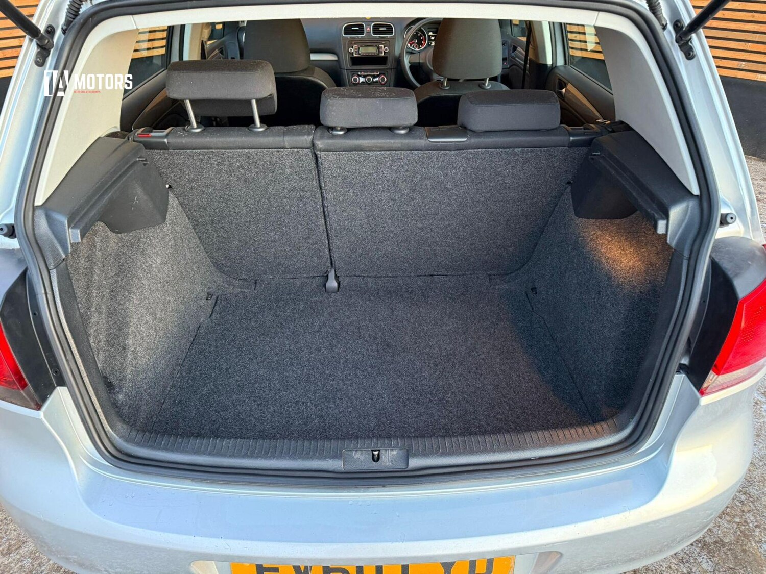 Used Volkswagen Golf 2010 for sale - 77189611: Photo 14