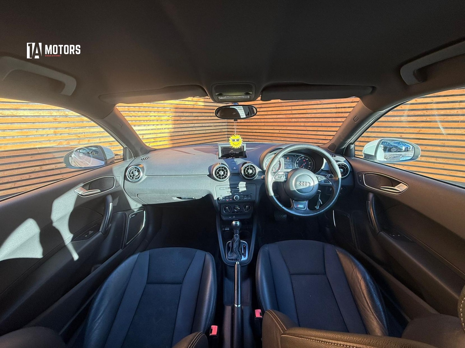 Used Audi A1 2011 for sale - 77721803: Photo 17