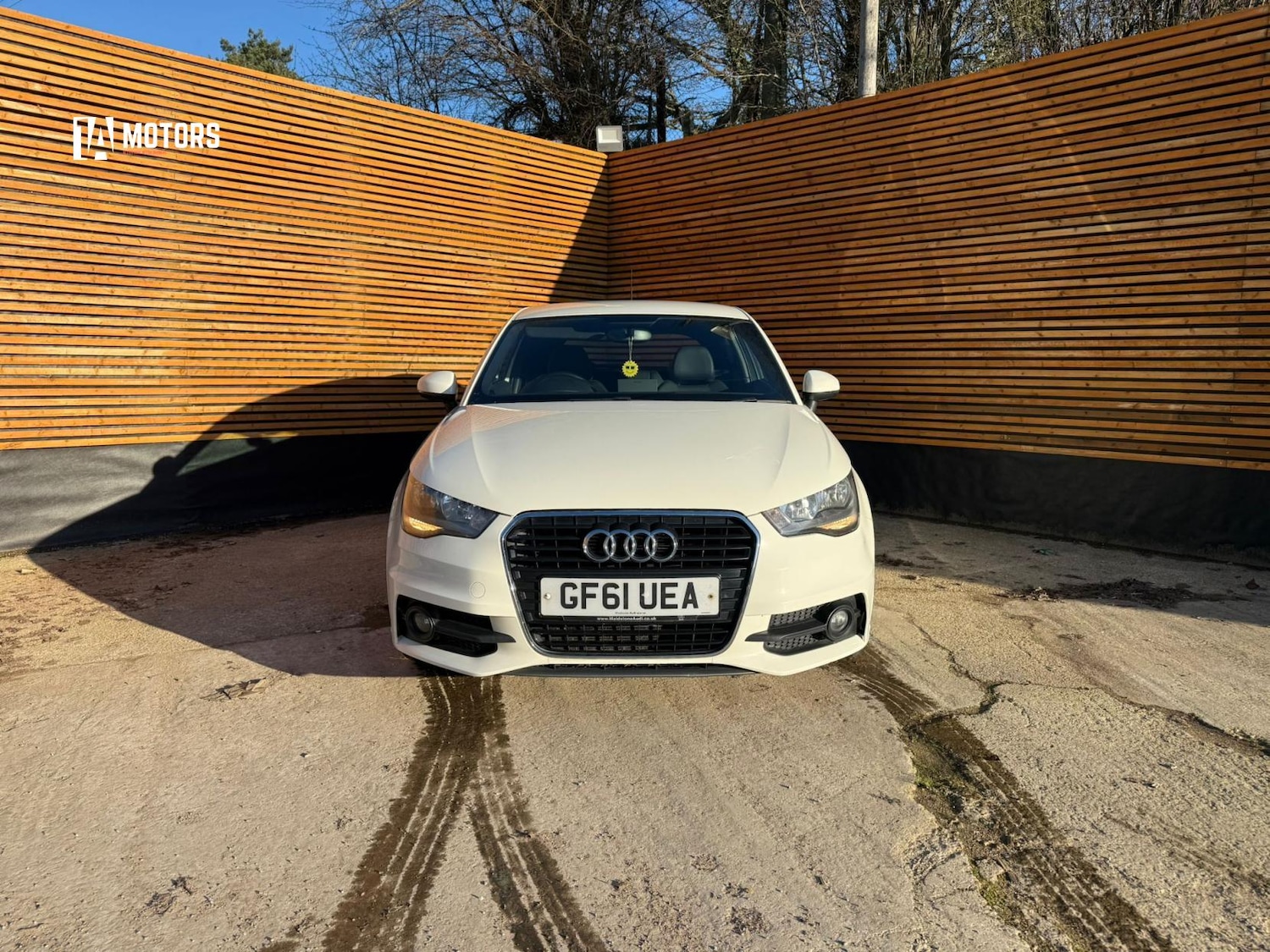 Used Audi A1 2011 for sale - 77721803: Photo 2
