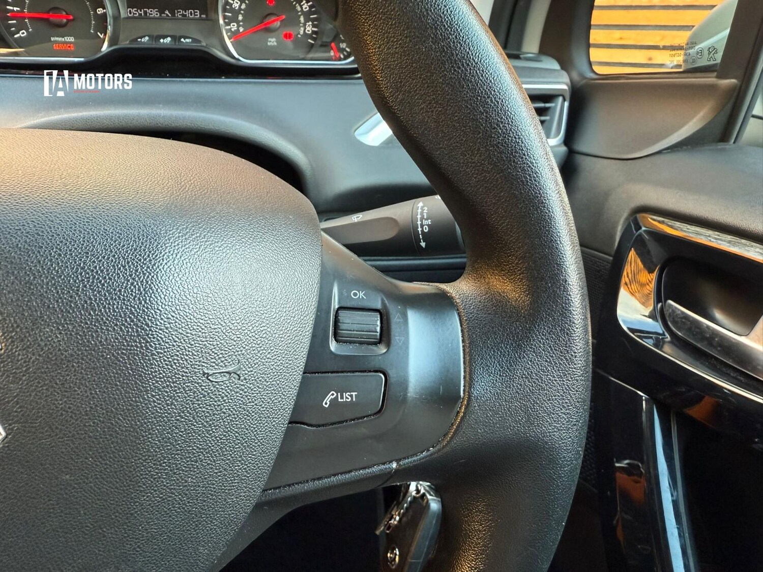 Used Peugeot 208 2014 for sale - 77453757: Photo 19