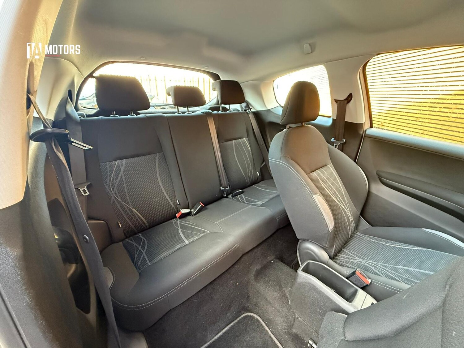 Used Peugeot 208 2014 for sale - 77453757: Photo 20