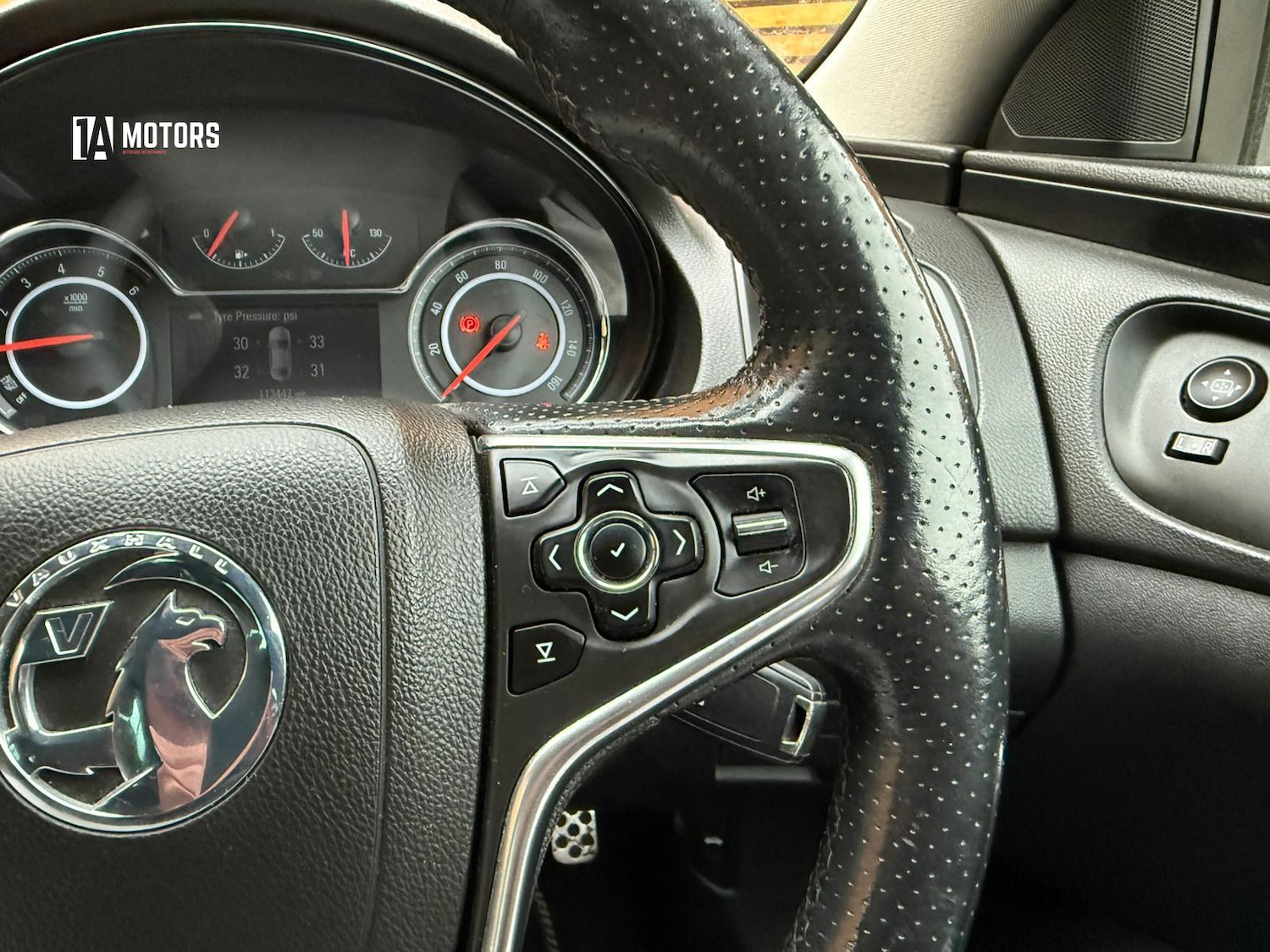 Used Vauxhall Insignia 2015 for sale - 77665267: Photo 23