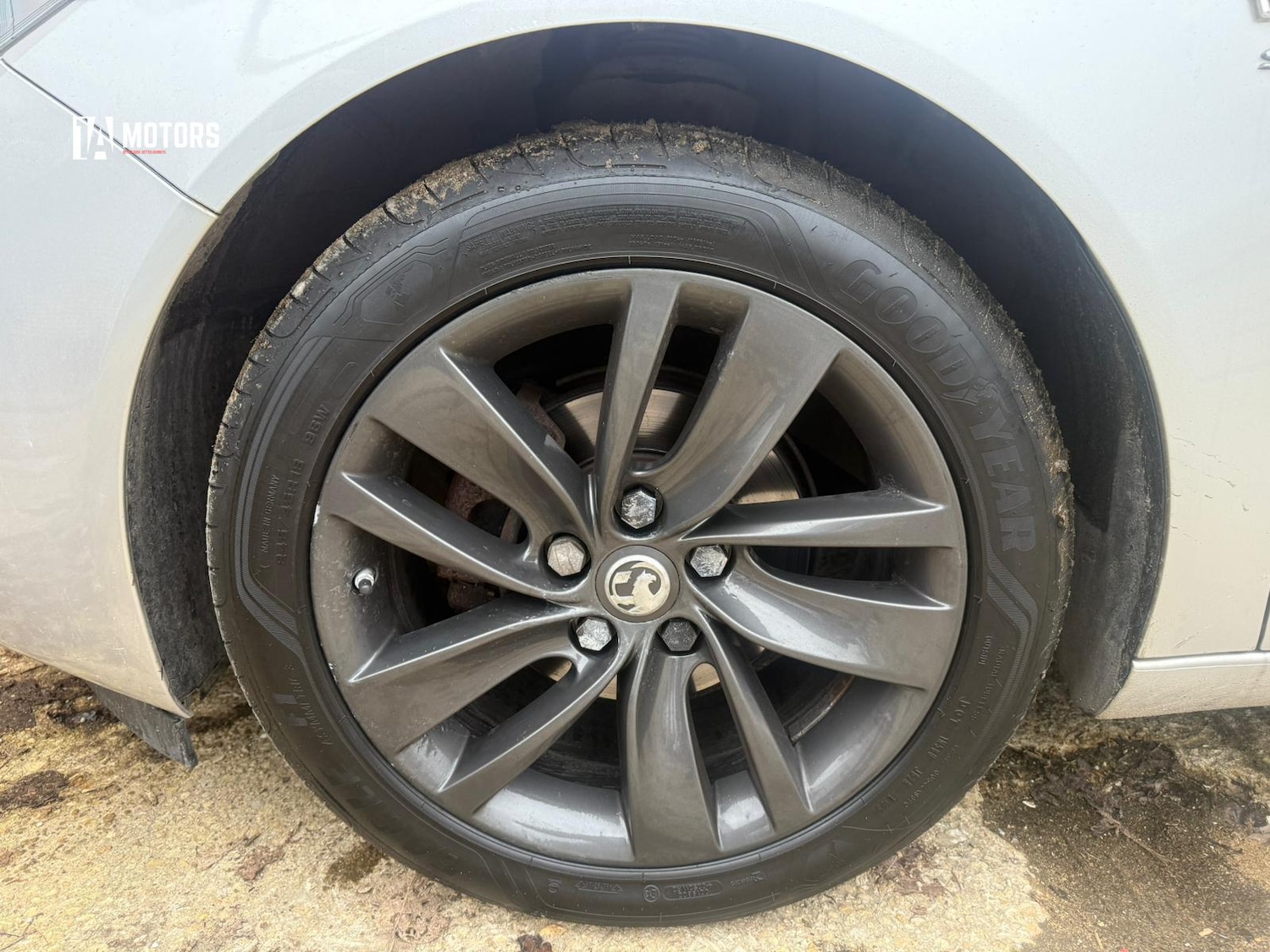 Used Vauxhall Insignia 2015 for sale - 77665267: Photo 6