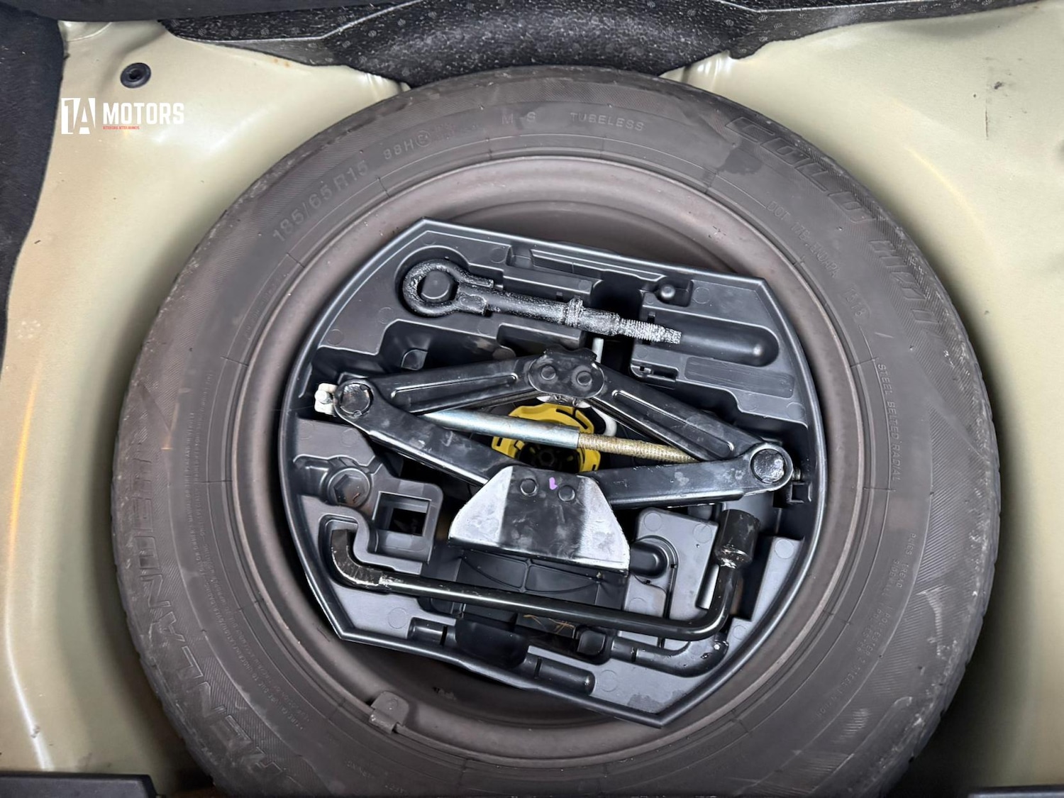 Used Peugeot 208 2014 for sale - 77453765: Photo 21