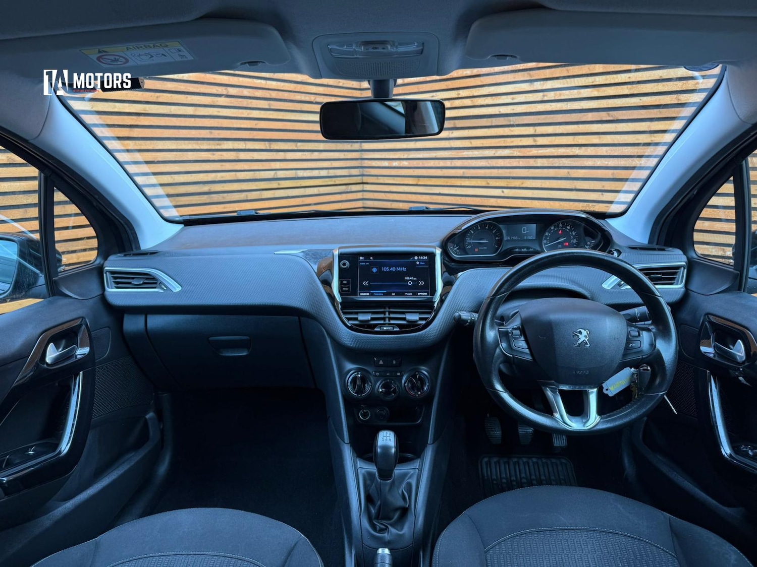 Used Peugeot 208 2017 for sale - 77519436: Photo 17