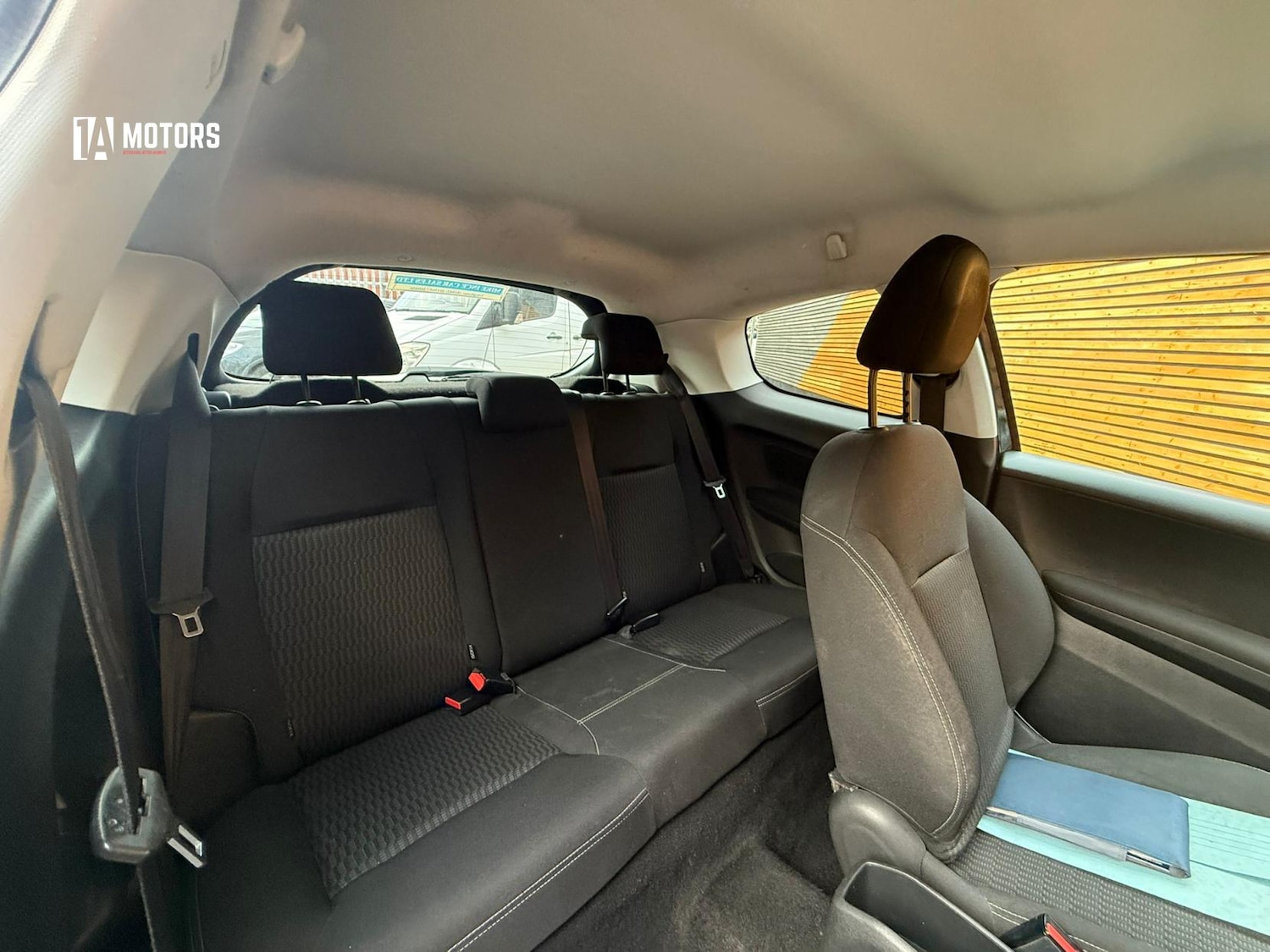 Used Peugeot 208 2017 for sale - 77519436: Photo 18