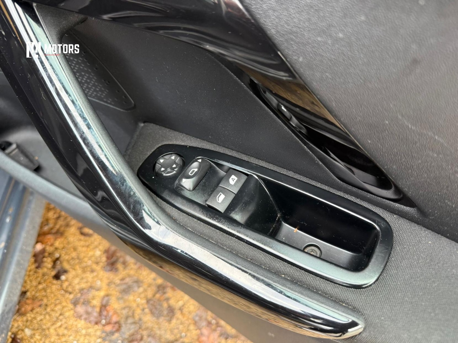 Used Peugeot 208 2017 for sale - 77519436: Photo 19