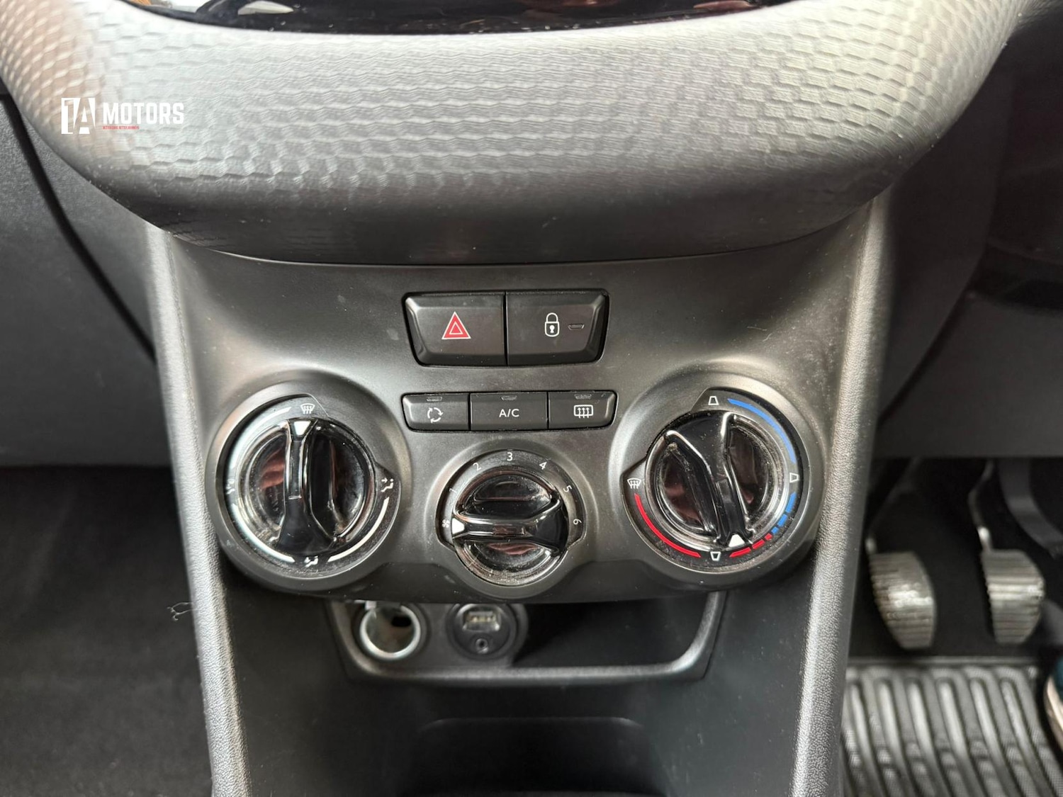 Used Peugeot 208 2017 for sale - 77519436: Photo 22