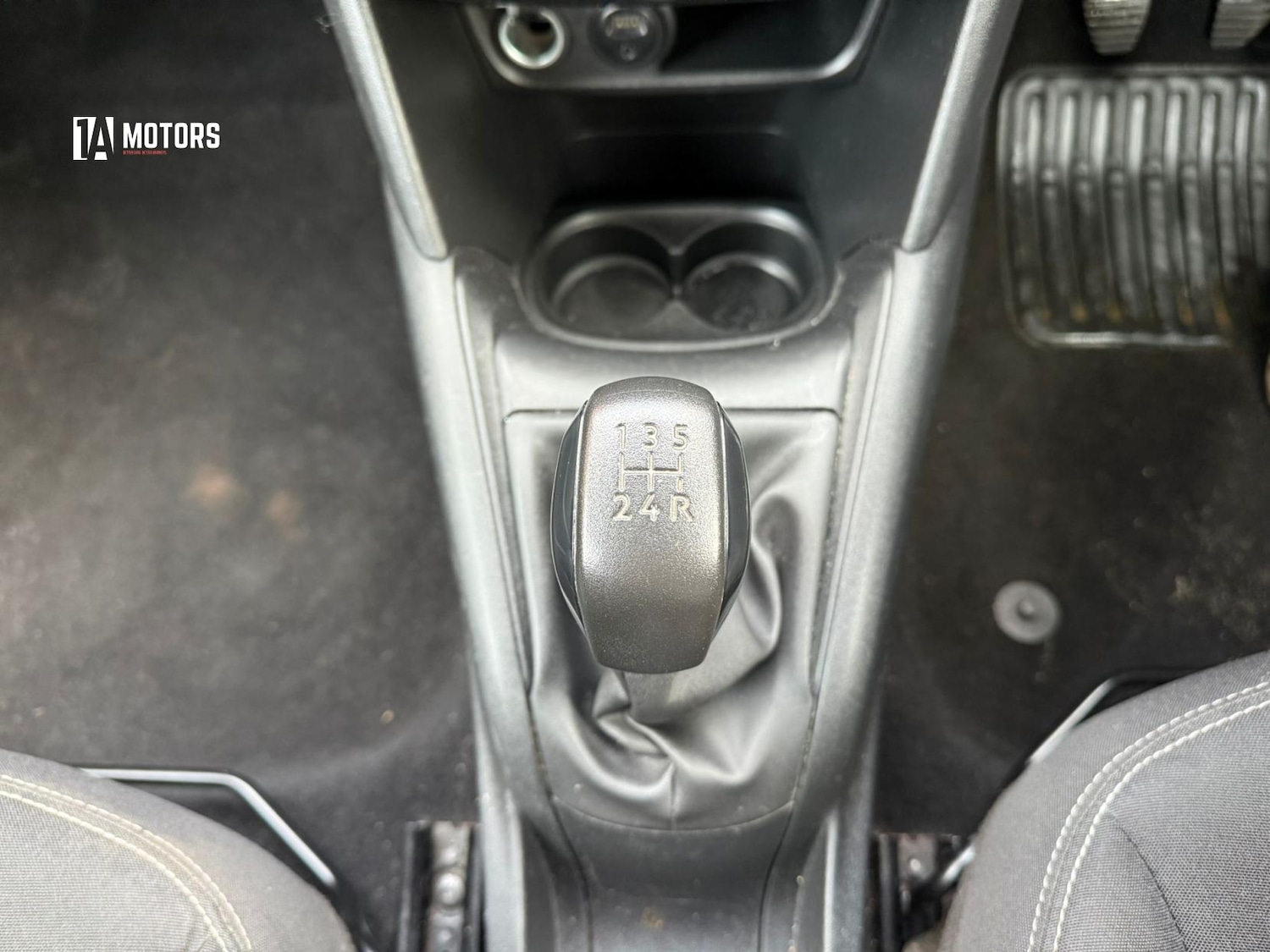 Used Peugeot 208 2017 for sale - 77519436: Photo 23