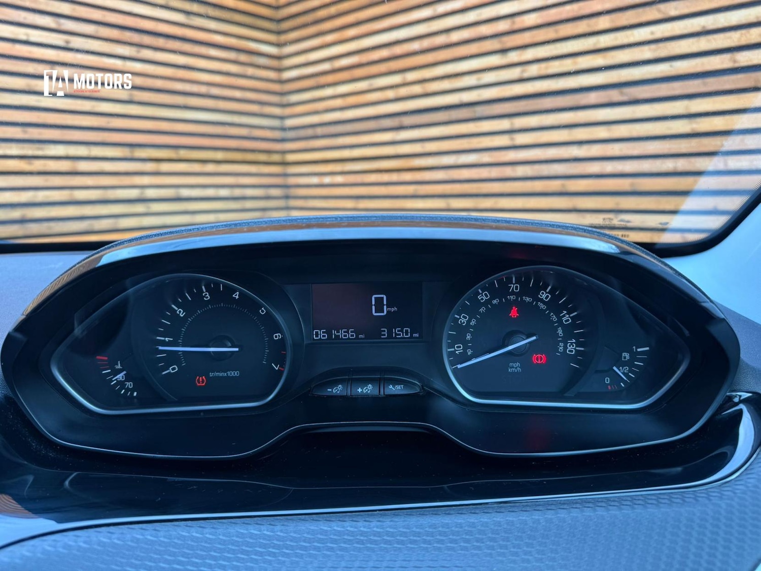 Used Peugeot 208 2017 for sale - 77519436: Photo 24