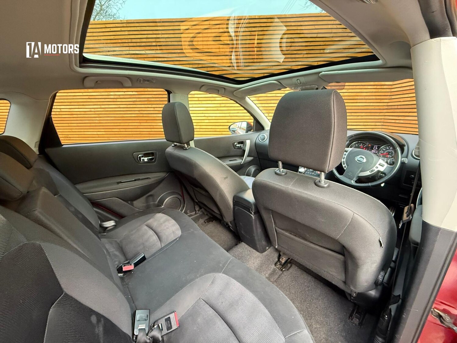 Used Nissan Qashqai 2013 for sale - 77457420: Photo 20