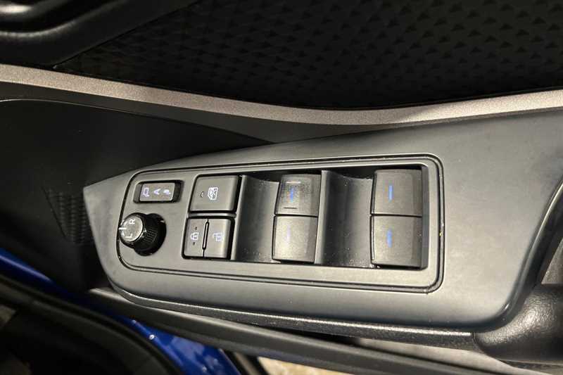 Used Toyota C-HR 2020 for sale - 77295237: Photo 16