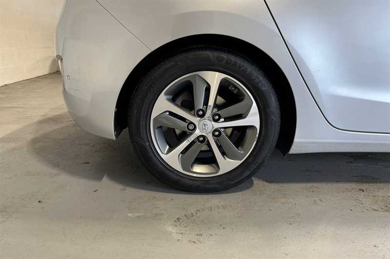 Used Hyundai i30 2015 for sale - 77944027: Photo 10