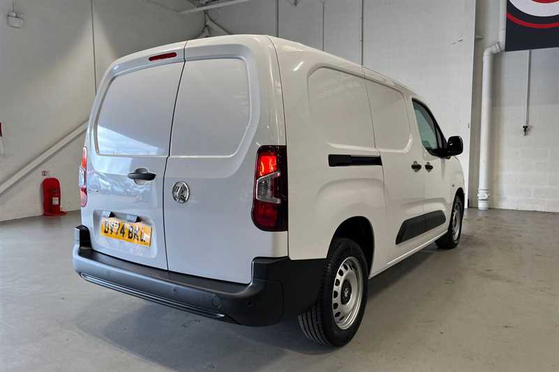 Vehicle 44