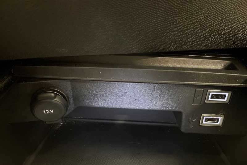 Used Vauxhall Astra 2024 for sale - 76732723: Photo 40