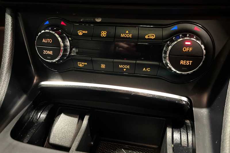 Used Mercedes-Benz GLA 2020 for sale - 77887646: Photo 15