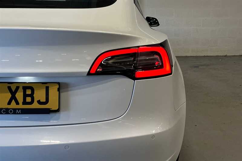 Used Tesla Model 3 2021 for sale - 77895809: Photo 32