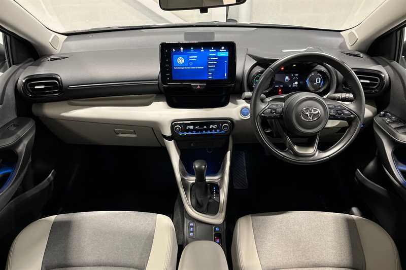 Used Toyota Yaris 2023 for sale - 77430354: Photo 13