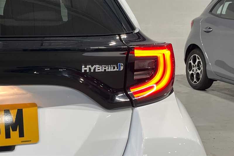 Used Toyota Yaris 2023 for sale - 77430354: Photo 32