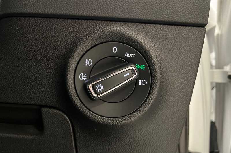 Used Skoda Karoq 2023 for sale - 77930010: Photo 26