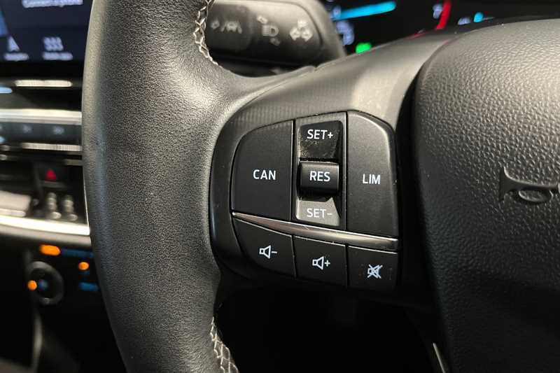 Used Ford Fiesta 2019 for sale - 76776128: Photo 21