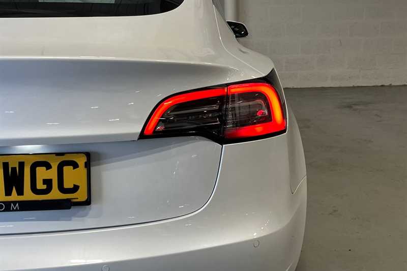 Used Tesla Model 3 2020 for sale - 78131096: Photo 32