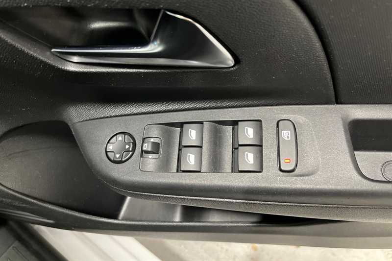 Used Vauxhall Corsa 2022 for sale - 76939154: Photo 16