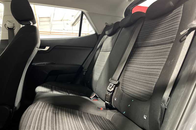 Used Kia Stonic 2023 for sale - 77712165: Photo 24