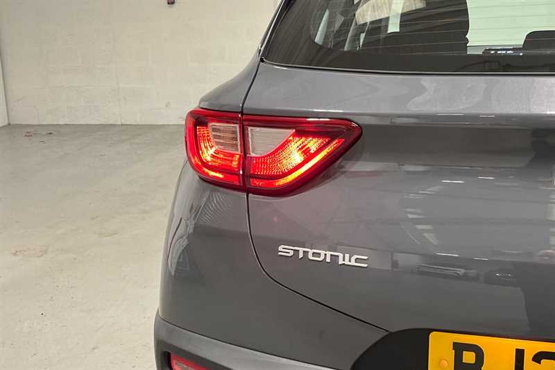 Used Kia Stonic 2023 for sale - 77712165: Photo 31