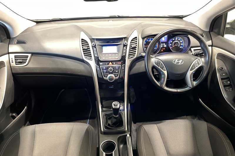 Used Hyundai i30 2015 for sale - 77929615: Photo 13