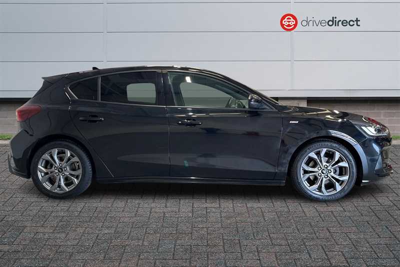 Used Ford Focus 2022 for sale - 78142736: Photo 2