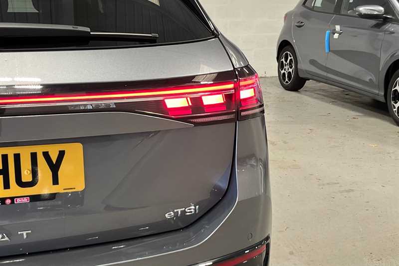 Used Volkswagen Passat for sale - 76462526: Photo 32