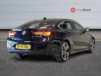 Used Vauxhall Insignia 2018 for sale - 79398000: Photo