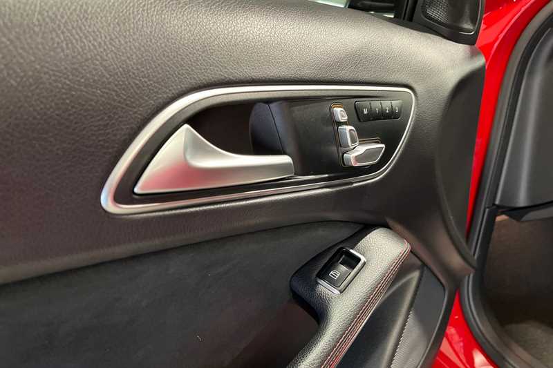 Used Mercedes-Benz GLA 2020 for sale - 77915029: Photo 45