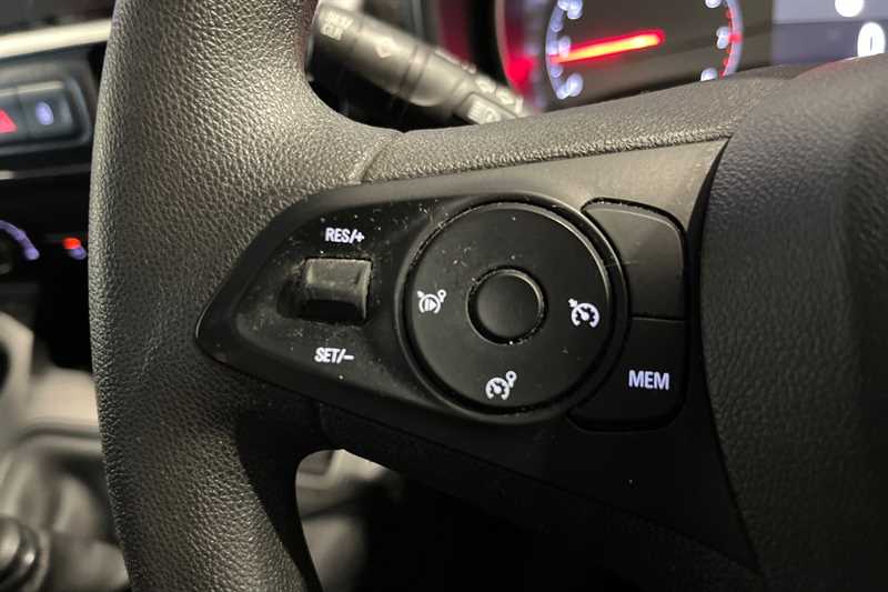 Used Vauxhall Combo Life 2019 for sale - 76530463: Photo 21