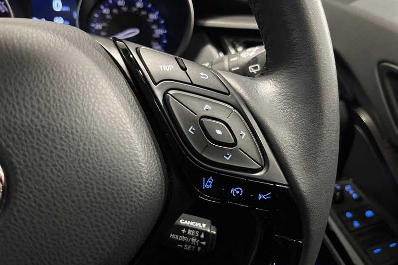 Used Toyota C-HR 2023 for sale - 78174422: Photo 22