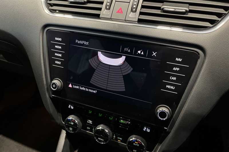 Used Skoda Octavia 2018 for sale - 76858237: Photo 19