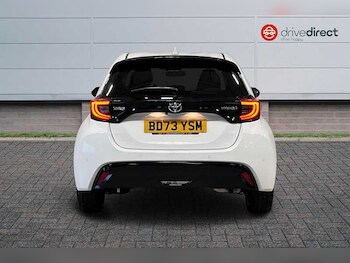 Used Toyota Yaris 2023 for sale - 76362470: Photo