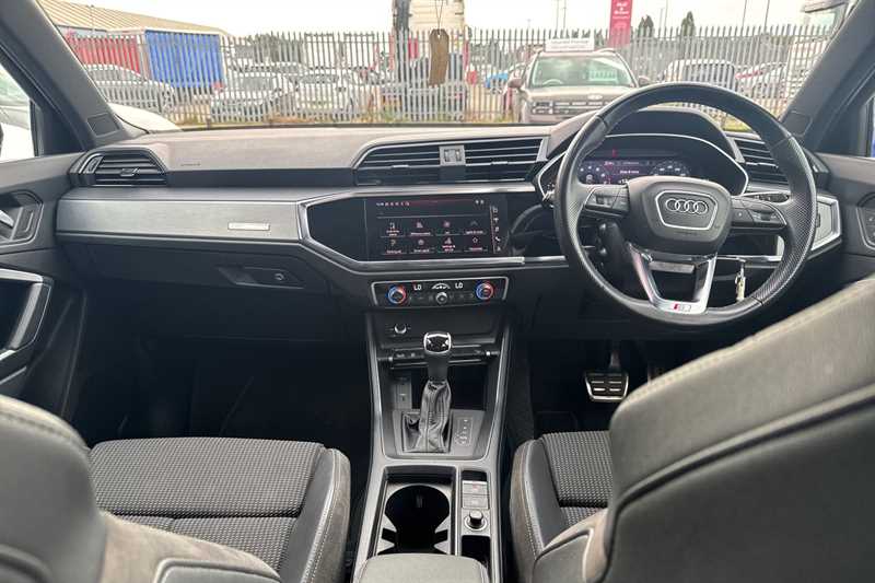 Used Audi Q3 2021 for sale - 76448632: Photo 13
