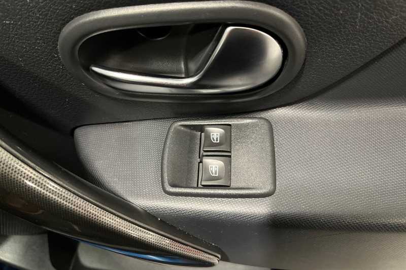 Used Dacia Sandero Stepway 2019 for sale - 76530256: Photo 16