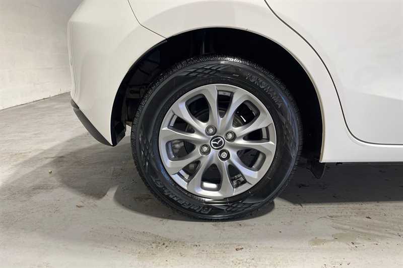 Used Mazda Mazda2 2022 for sale - 76529454: Photo 10