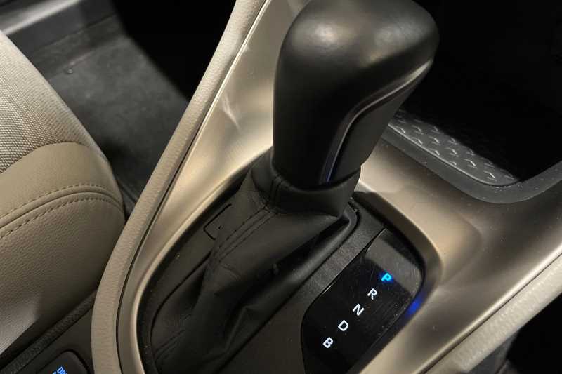 Used Toyota Yaris 2021 for sale - 78131092: Photo 41