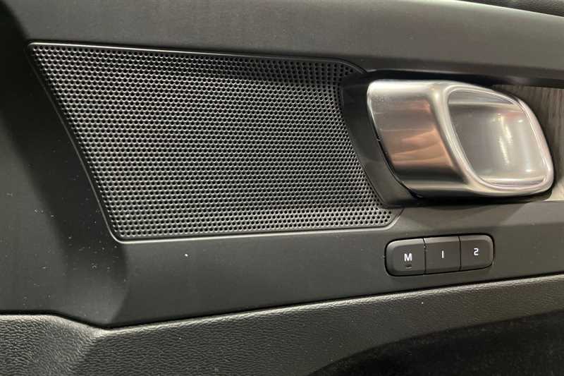 Used Volvo XC40 2020 for sale - 77295818: Photo 27