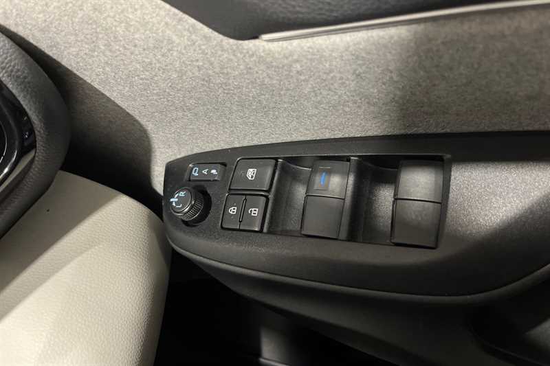 Used Toyota Yaris 2021 for sale - 78222506: Photo 16