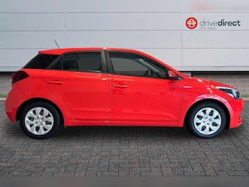 Used Hyundai i20 2018 for sale - 76449129: Photo