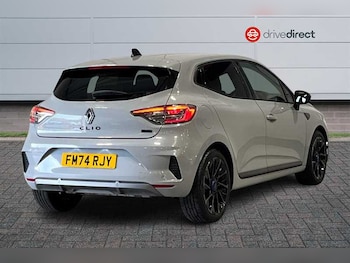 Used Renault Clio 2024 for sale - 78338325: Photo