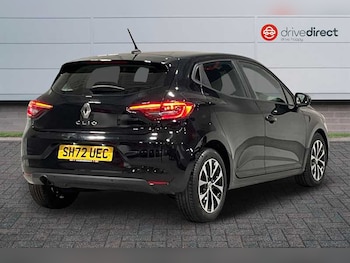 Used Renault Clio 2023 for sale - 78626102: Photo