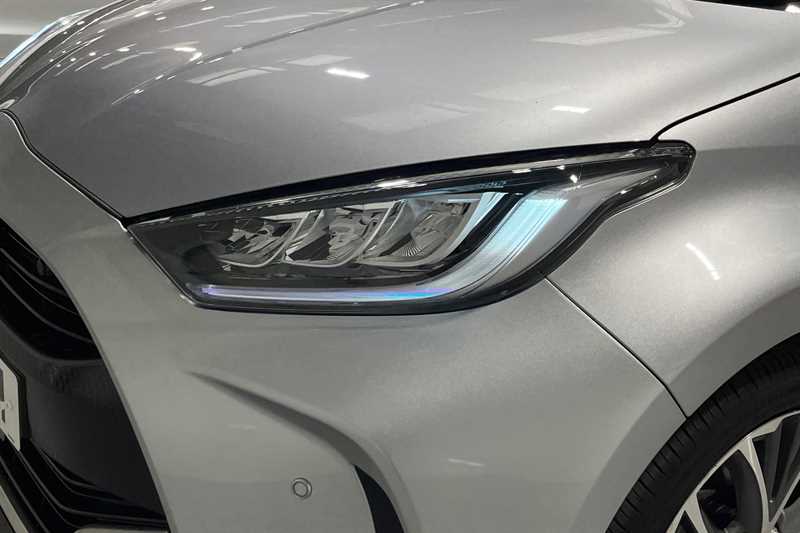 Used Toyota Yaris 2021 for sale - 78188935: Photo 29