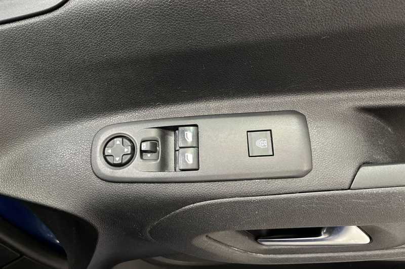 Used Vauxhall Combo Life 2019 for sale - 76844246: Photo 16