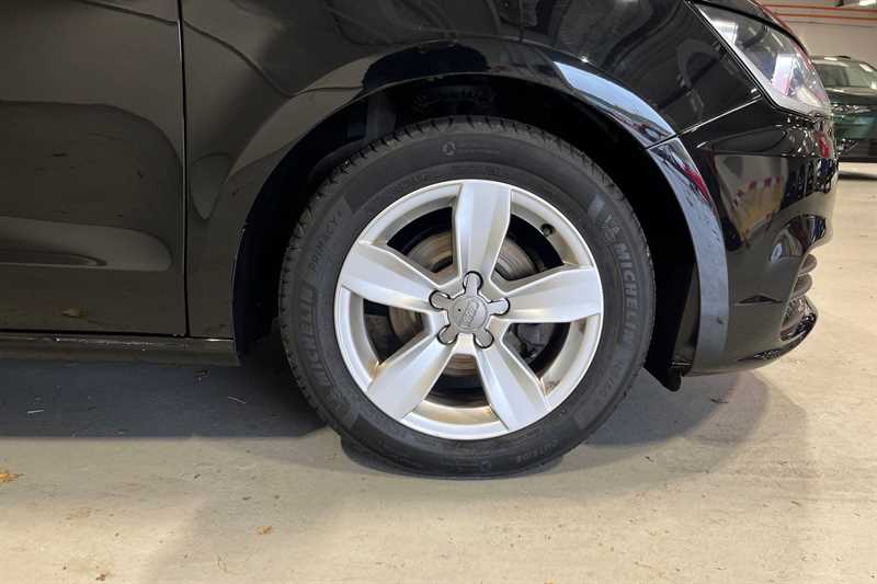 Used Audi A1 for sale - 76463579: Photo 9